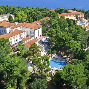 Hotel Marina Sunny By Valamar Rabac